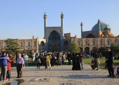 گردشگران ویتنامی به اصفهان سفر می نمایند