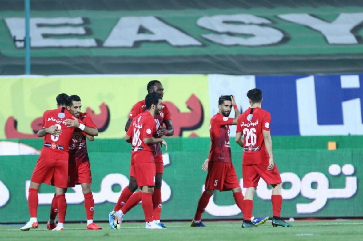 خبرنگاران فنونی زاده: پرسپولیس برای بازیکنان جدید جای آزمون خبرنگاران فنونی زاده: پرسپولیس برای بازیکنان جدید جای آزمون و خطا نیست