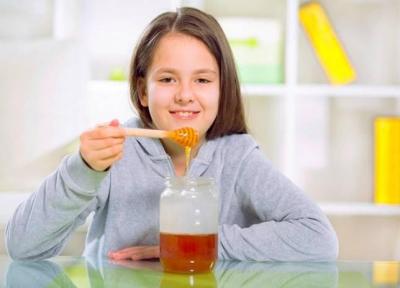 معجزه عسل در درمان سرفه بچه ها