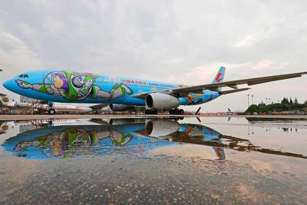 15 هواپیمایی در جهان با رنگ آمیزی جالب